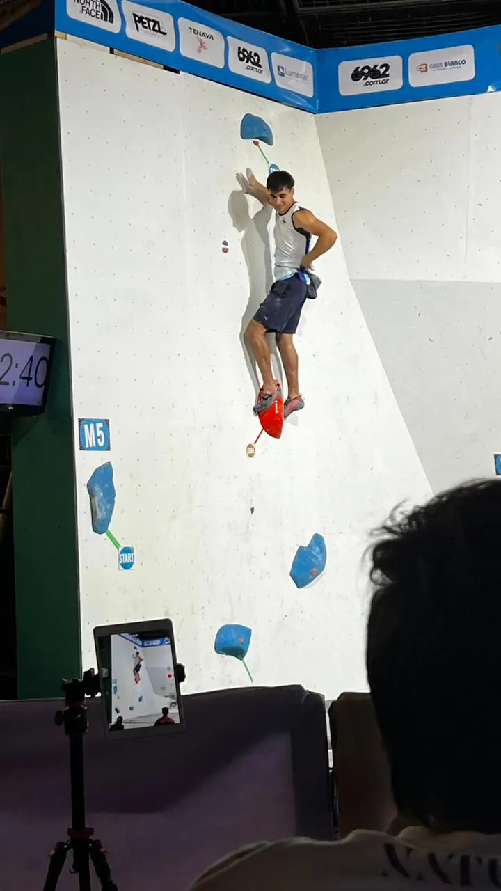 Imagen de WhatsApp 2024-11-29 a las 21.19.09_31b7cead