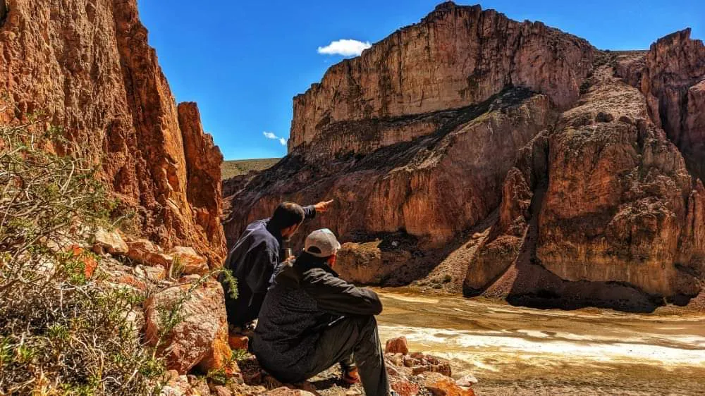 Canadon-Caracoles-escalada-y-aventura-en-un-paisaje-de-inmensa-magnitud-14-1