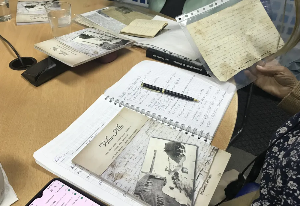 E6F0F7BC-0D83-433B-ADE9-9B55EB9B9B99