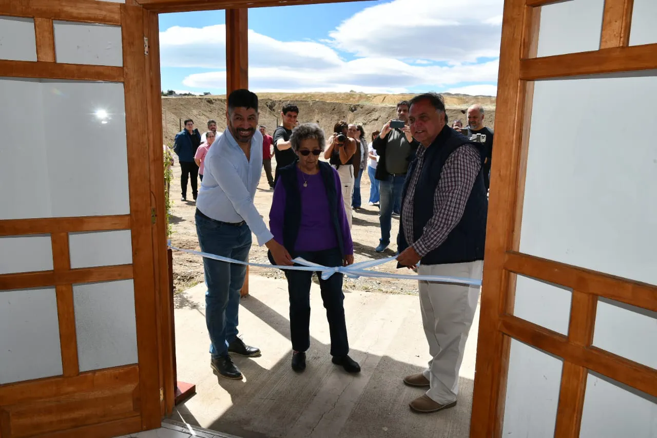 WhatsApp Image 2025-12-06 at 12.50.43 (1)