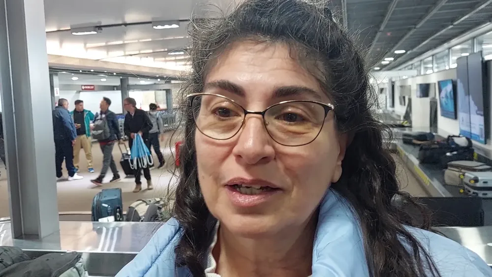 VideoCapture_20241219-212639