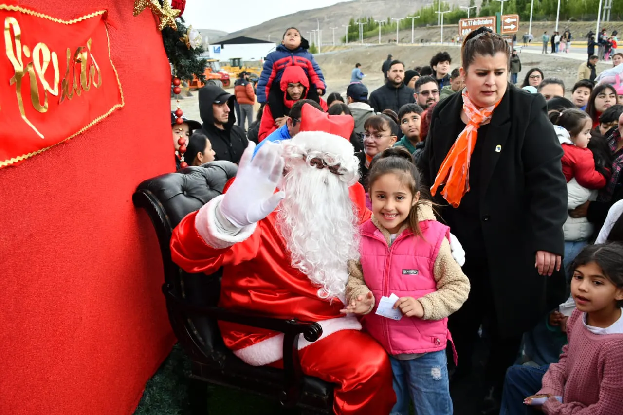 WhatsApp Image 2025-12-19 at 20.45.08 (1)