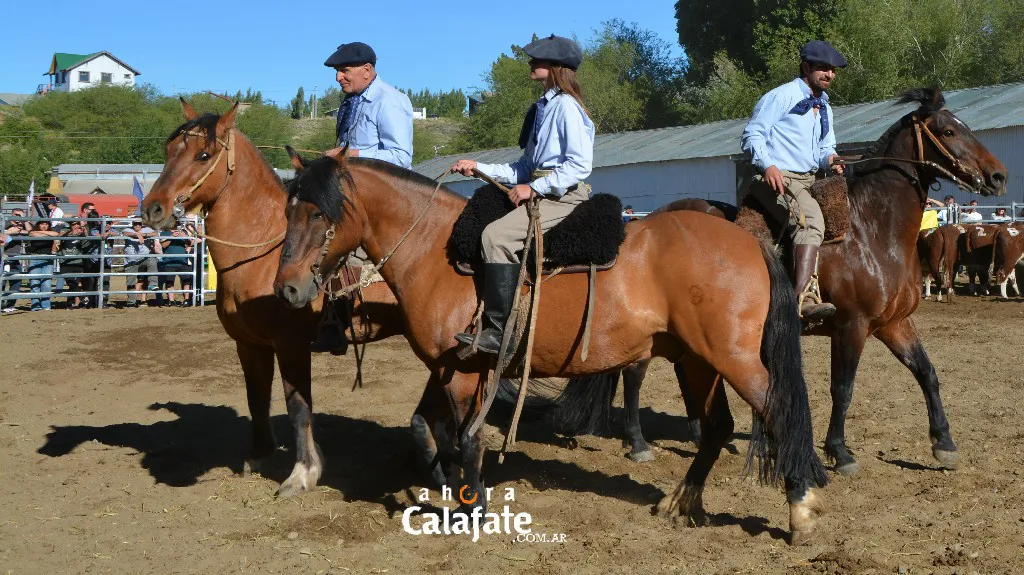 Los tres escalones-SL~1