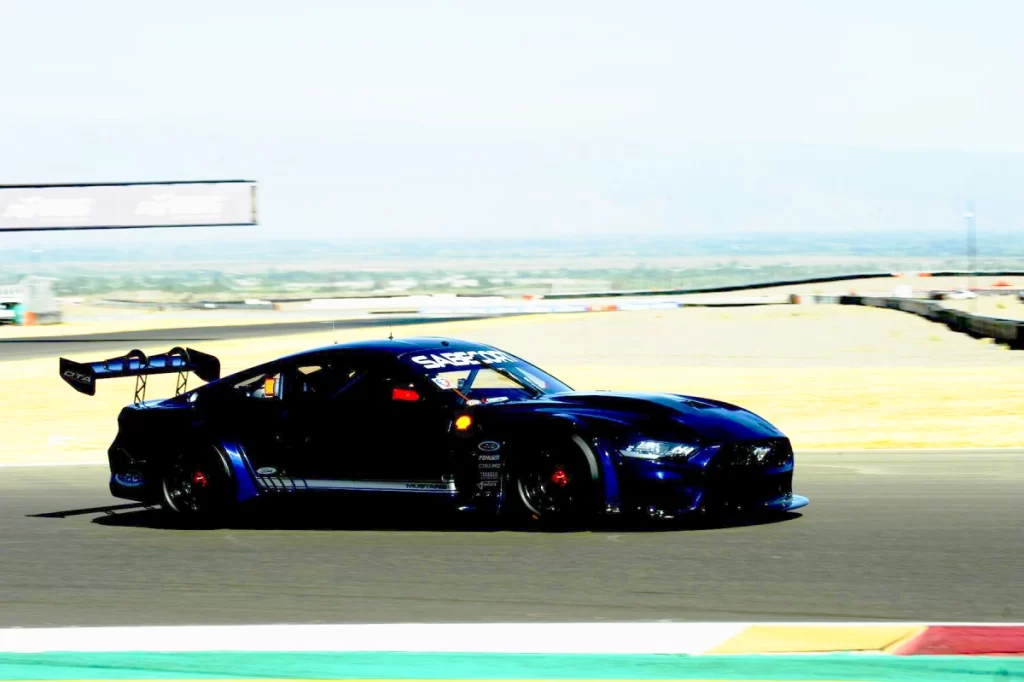 Mustang-de-TC-del-DTA-en-San-Juan-1024x682