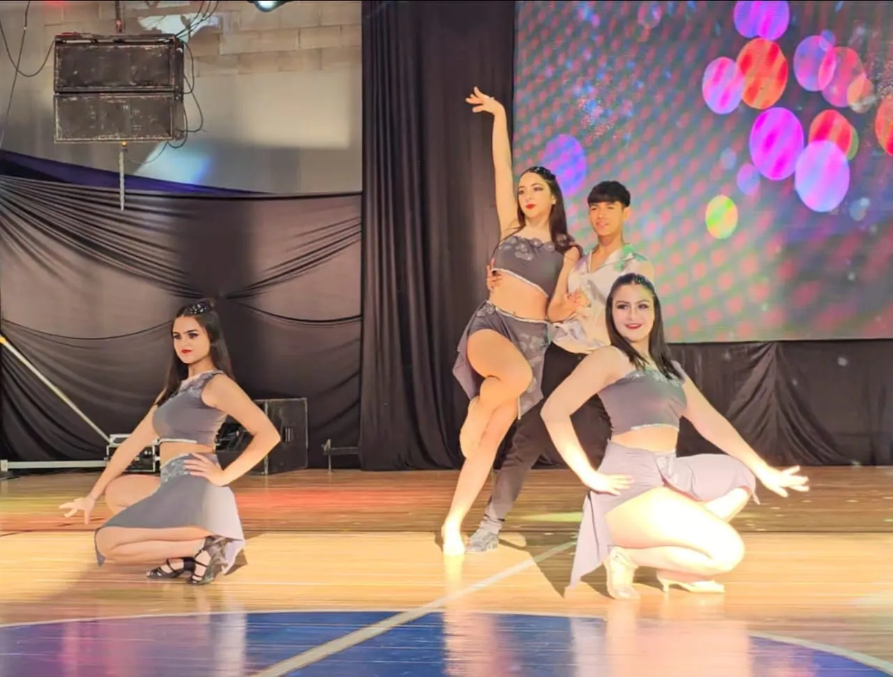 7b734bb6-0435-46d3-af59-fb89bd978965