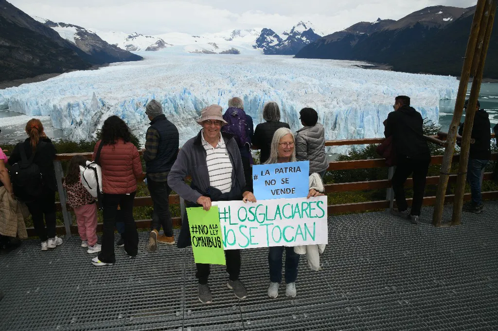 Abrazo al Glaciar 3~1