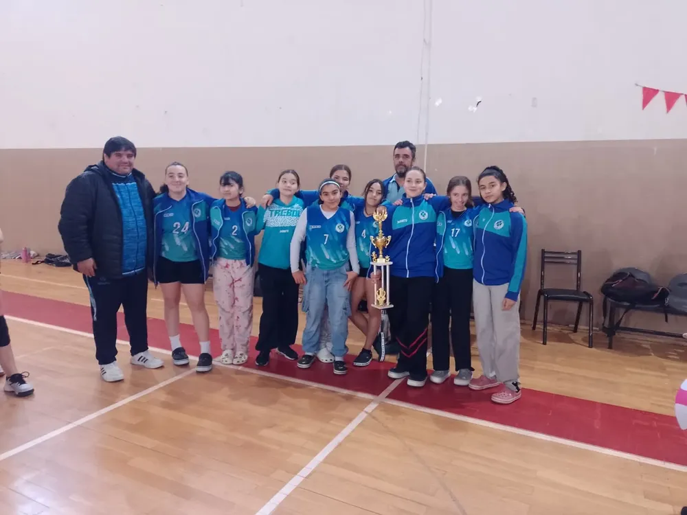 El Trébol sub 13 femenino