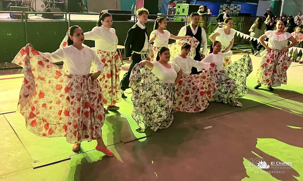 560713152_1212948070868222_9109852034674080432_n