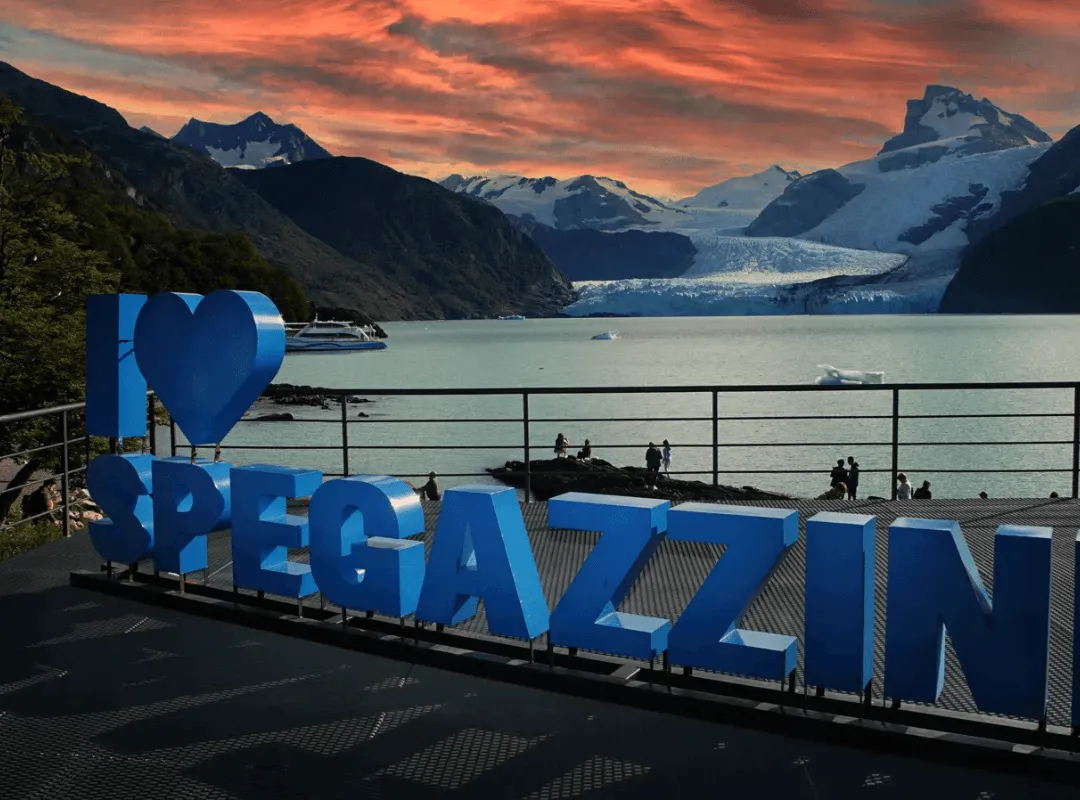 Todo-Glaciares-Sunset