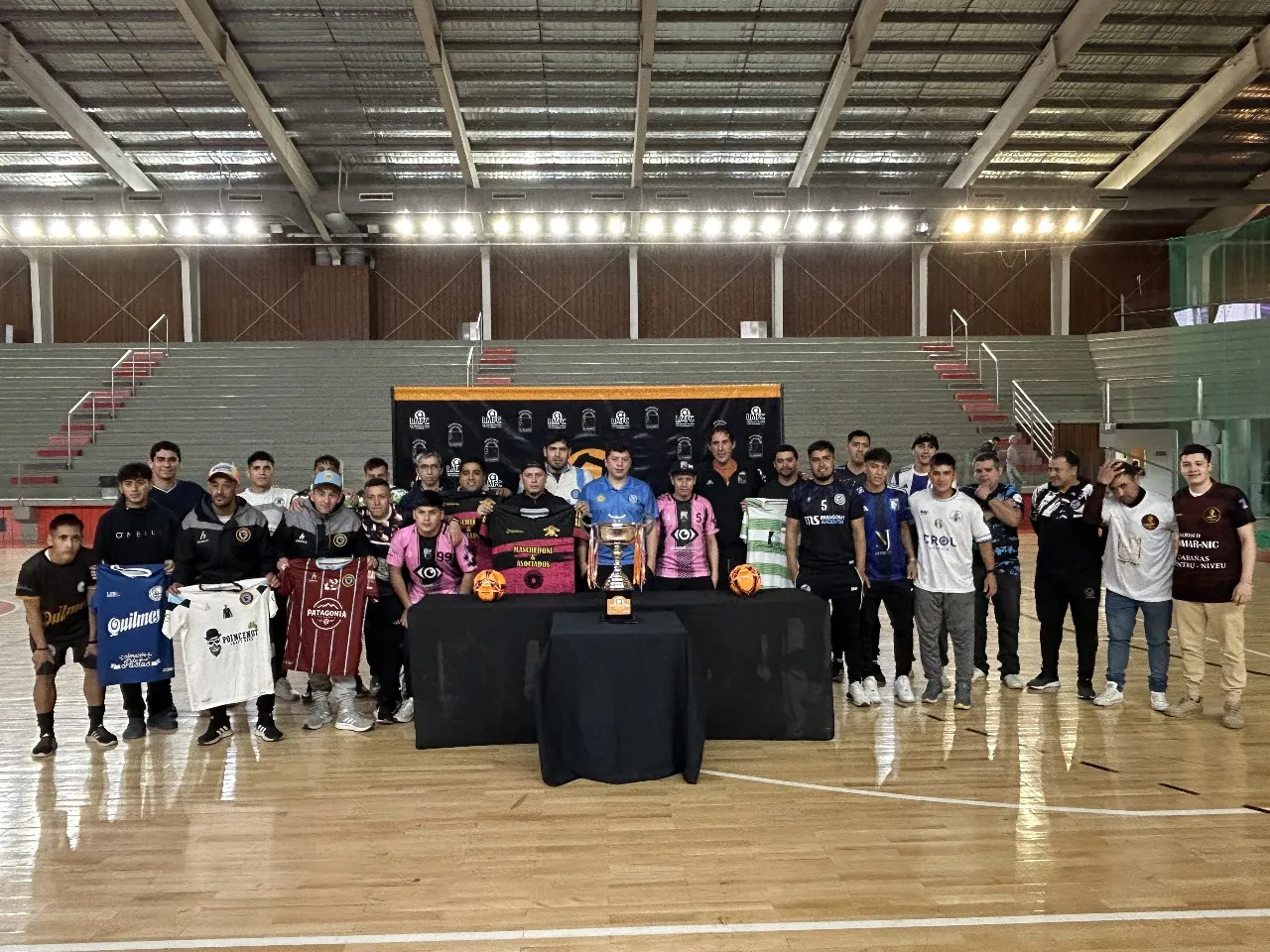 da96f674-5805-43ed-89fe-5ca90921250e