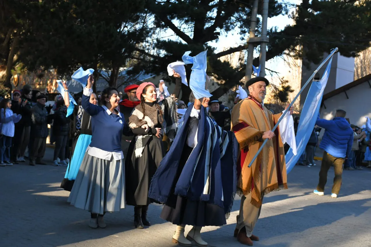 03561BE4-94B6-4624-93ED-BD88A8F973E2