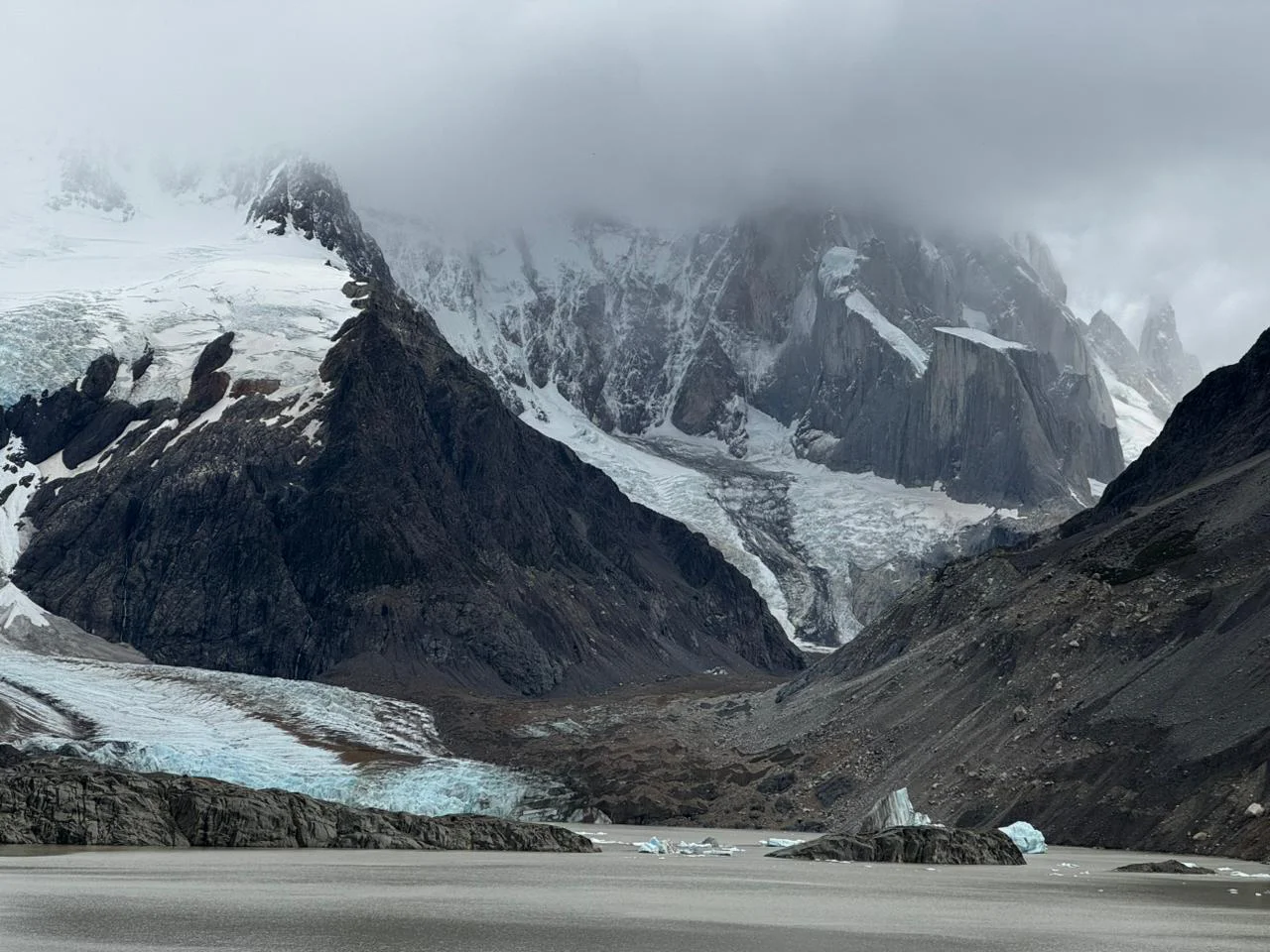 Derrume Glaciar Adela1