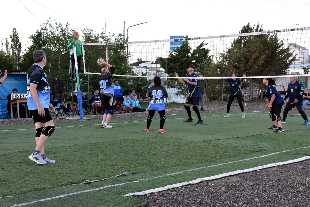 430074144_10232578475068936_649182693631966985_n