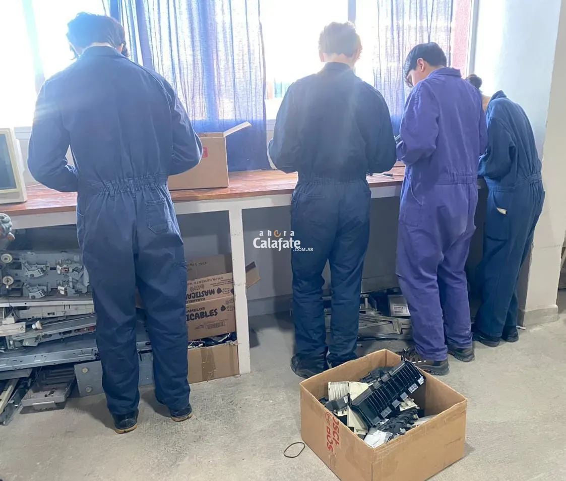 7037056D-FB7A-4440-816F-611DCF77E5F0