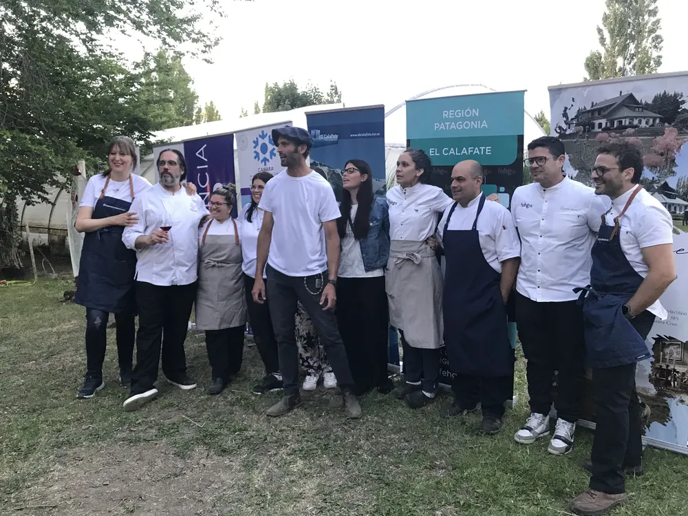 9A19FF16-E093-4442-8266-9B294F239513