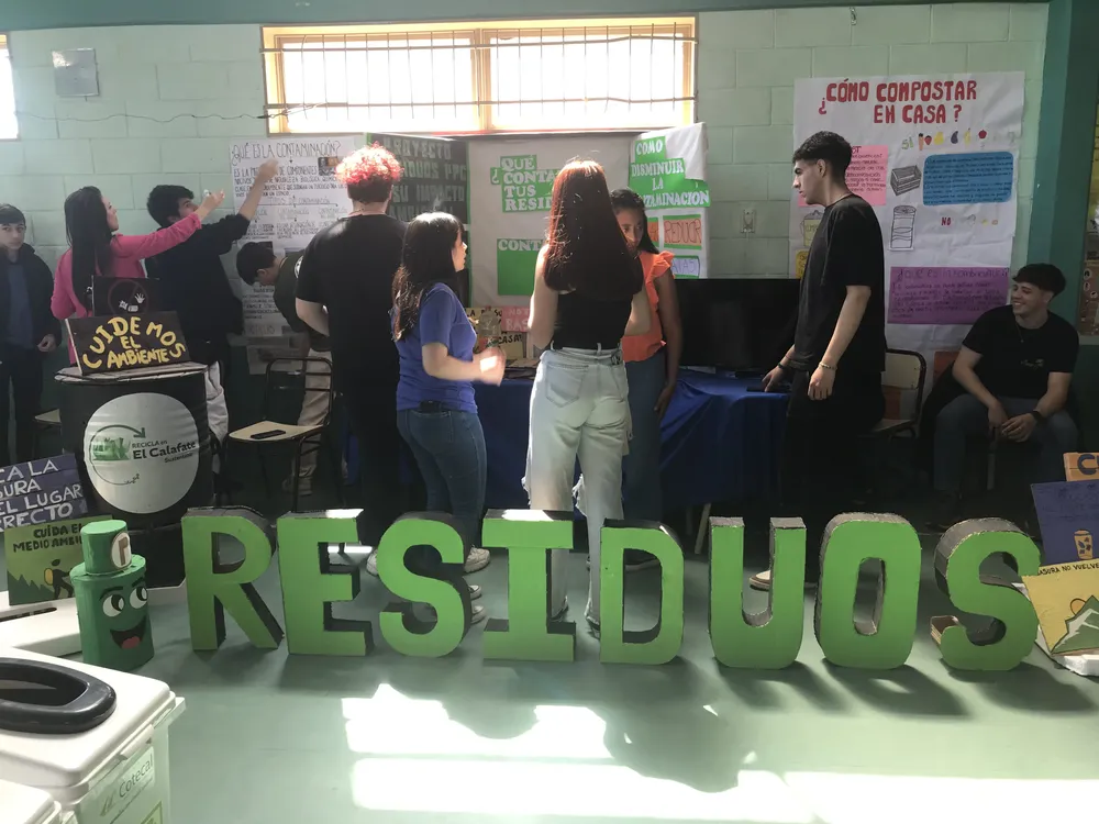 0FD90287-8F1D-4395-899A-34D10FEDEA63