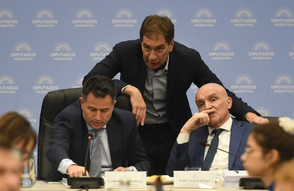 65b0f2cba05e3-horizontal-pieza-noticia_940_612!