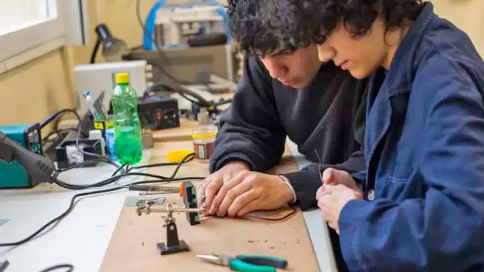 030126tallerescuelatecnicasecundariogcbag-2163772