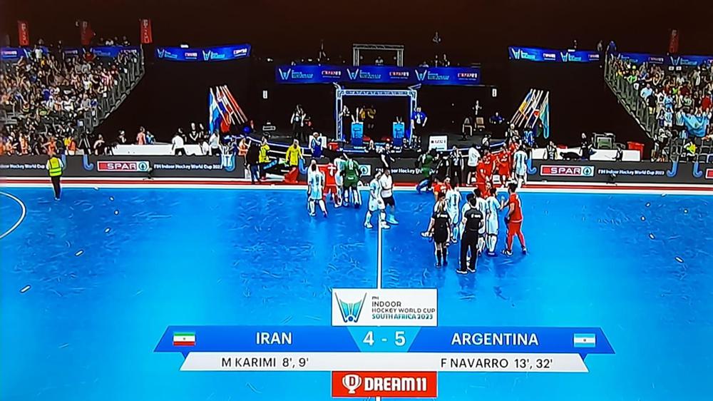 Argentina con Iran Debut