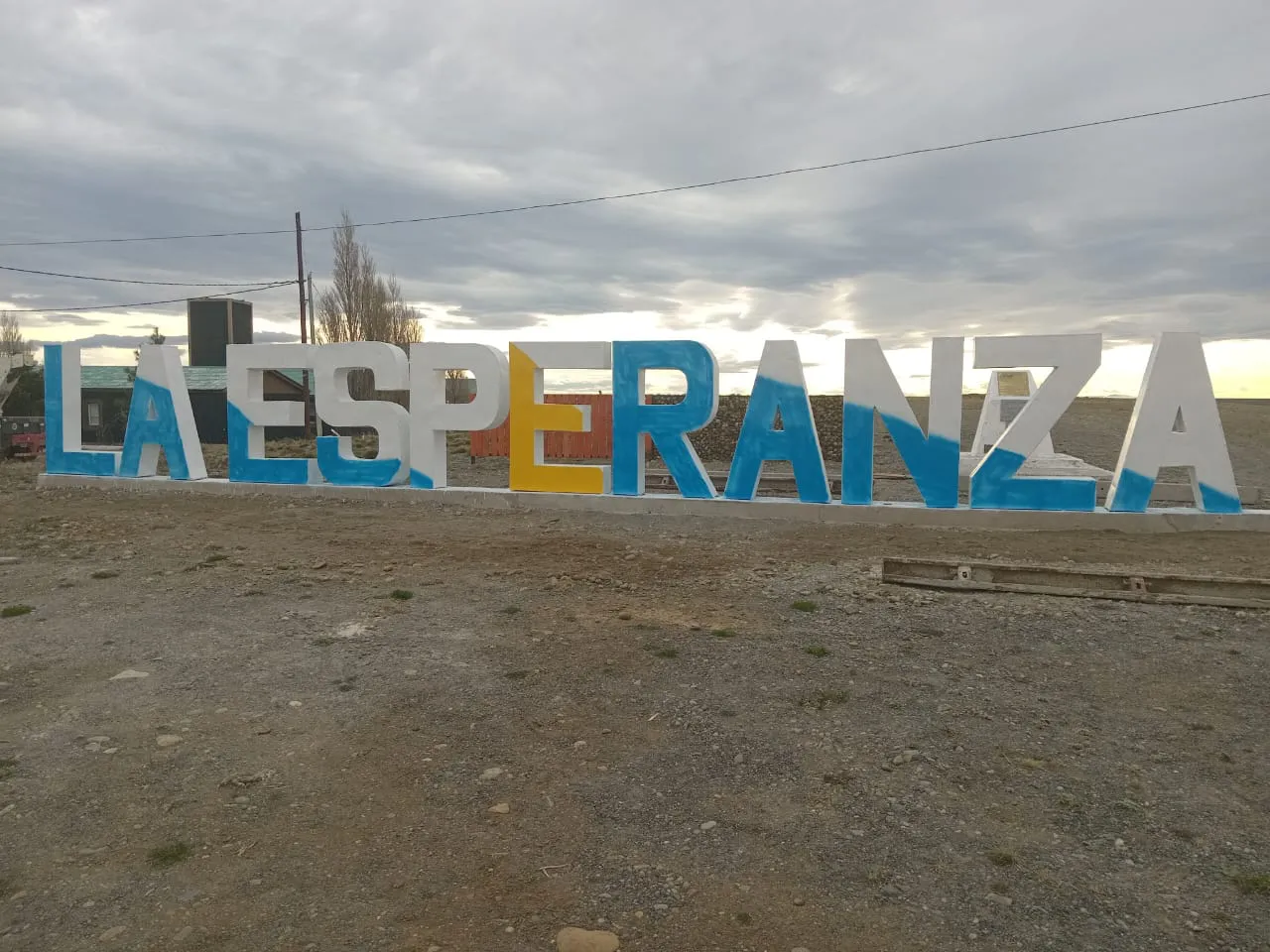 cartel Esperanza