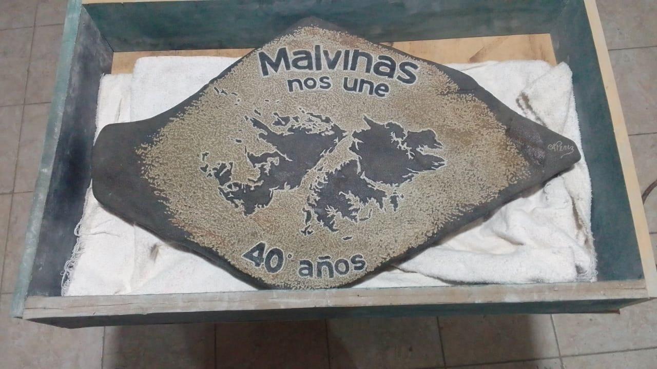 escultura por Malvinas