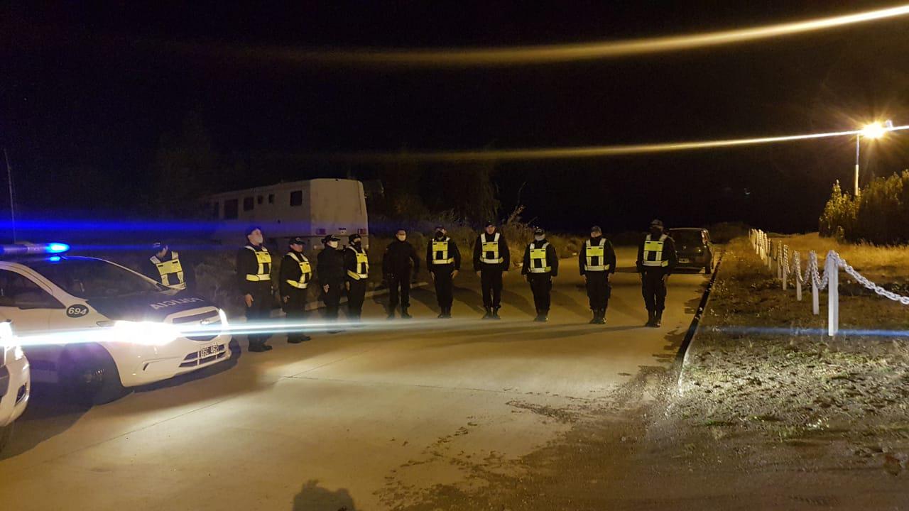 Homenaje a prefecto en El Calafate 2