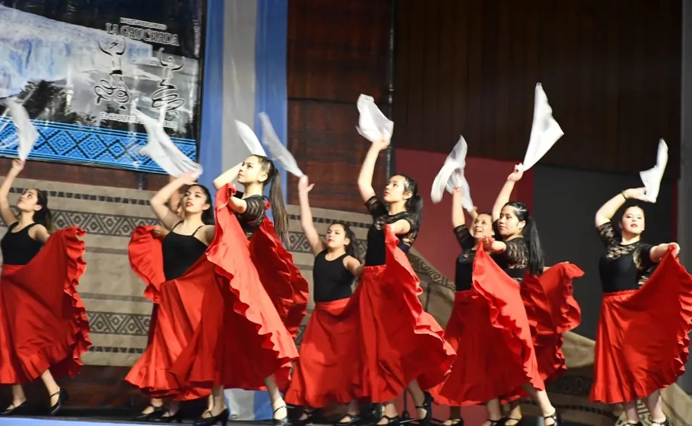 489775049_1305125047867858_215522276587368426_n