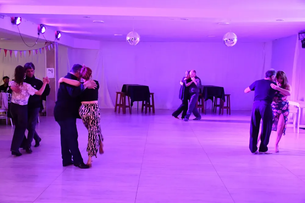 WhatsApp Image 2025-12-12 at 08.20.23 (2)