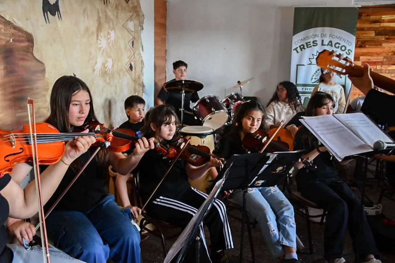 WhatsApp Image 2025-12-10 at 17.14.37 (3)