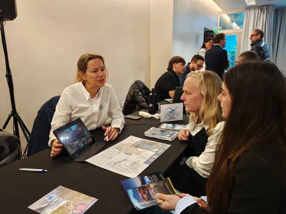 🏔️ El Calafate presentó su propuesta turística en Buenos AiresUna jornada de capacitación y wor (4)