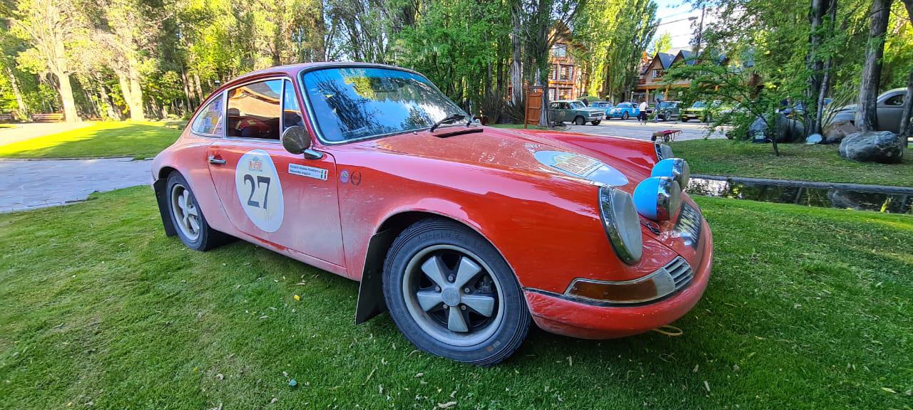 Alessandra Angelini - Giovanni Panebianco 1970 Porsche 911 2.2S