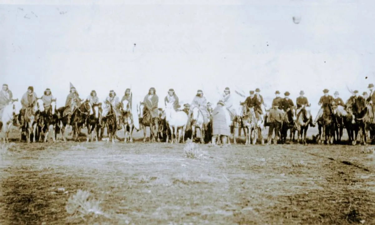 BFE133CF-A24F-4EB3-A8F5-DE194997AD37