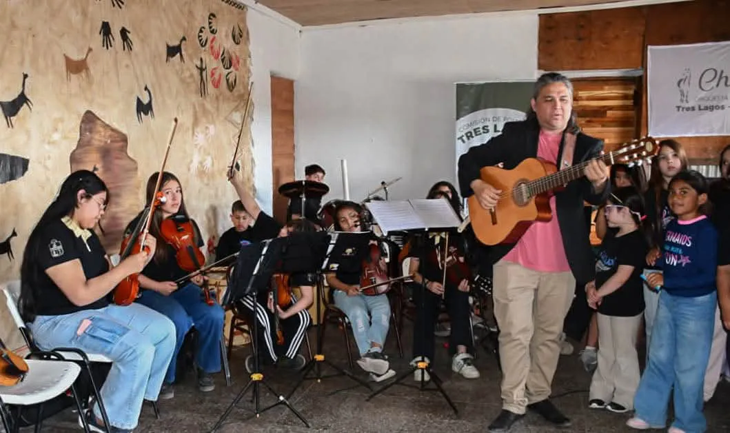 WhatsApp Image 2025-12-10 at 17.14.36