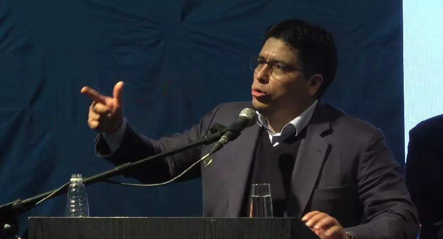 Captura de pantalla 2025-08-30 214338