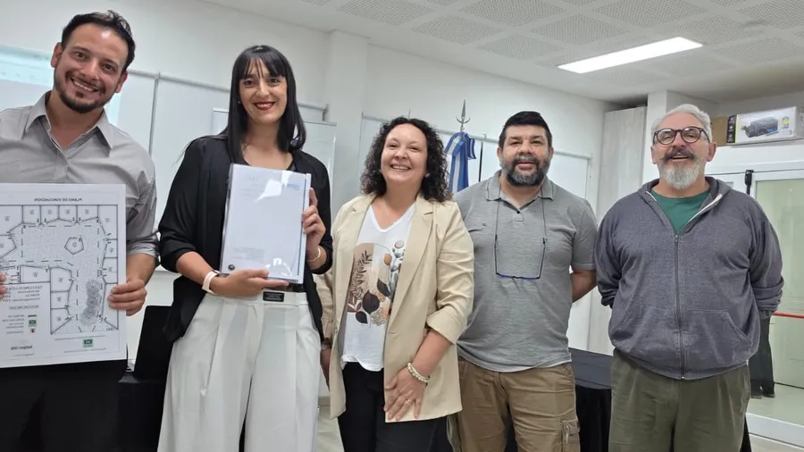 🎓✨ EL CALAFATE- 27 NUEVOS PROFESIONALES EN HIGIENE Y SEGURIDAD EN EL TRABAJO ✨🎓Nos enorgullece (4)