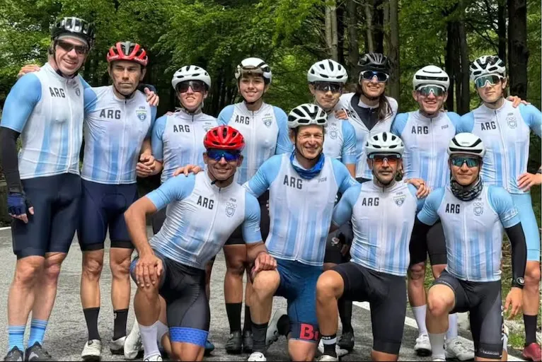 Ciclismo Gaby Sabatini - Santiago Lange 