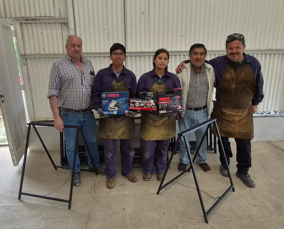 WhatsApp Image 2025-11-26 at 09.21.58