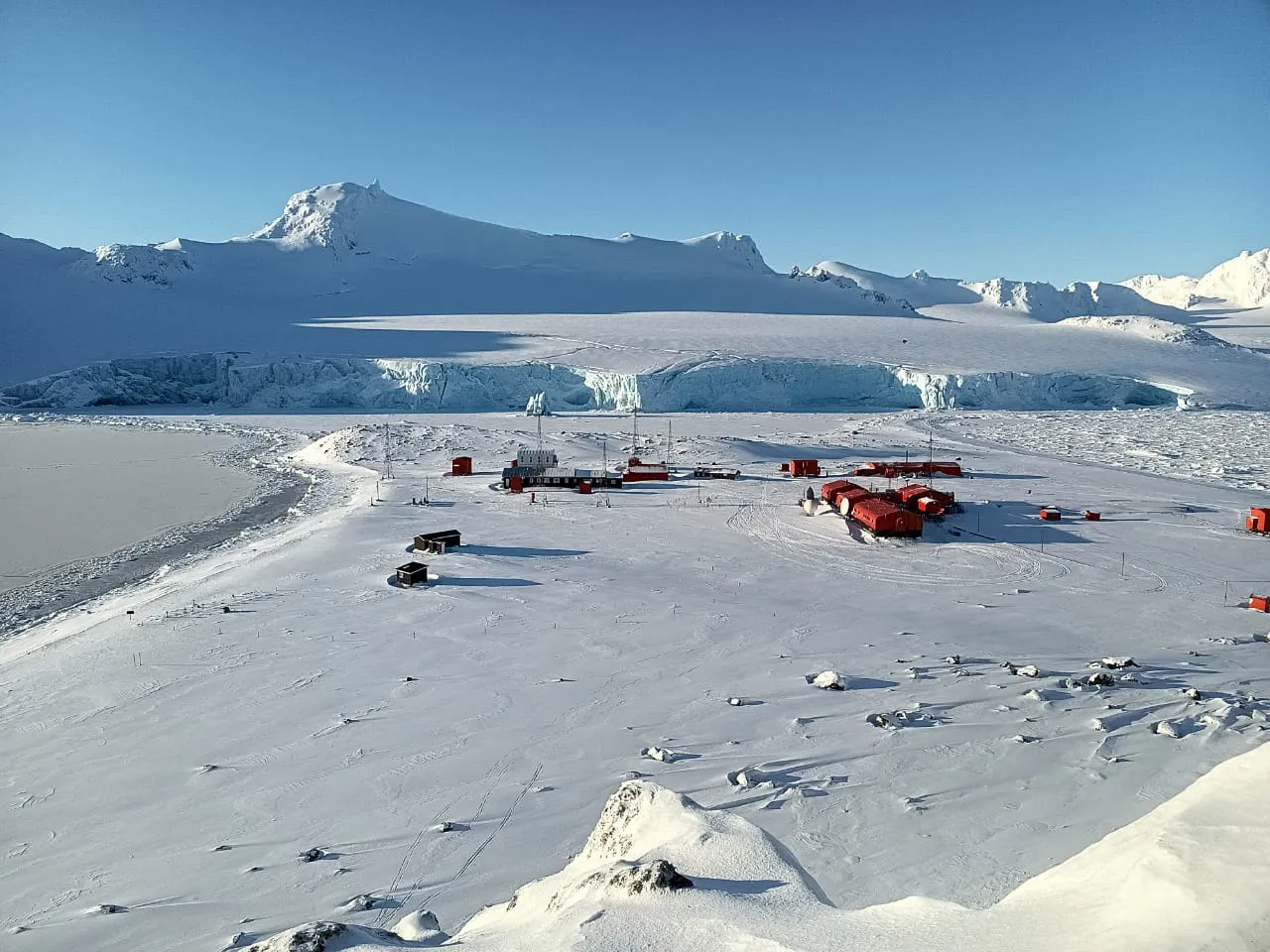 guardaparques_y_tecnico_de_apn_a_la_antartida_05
