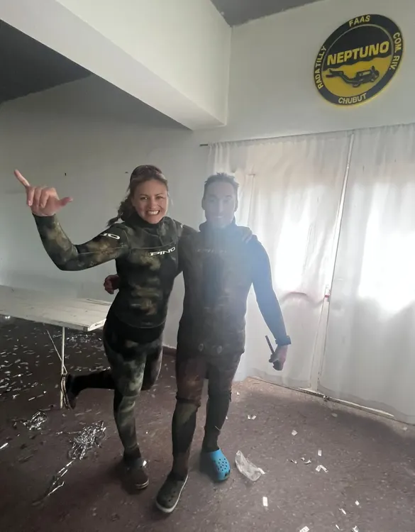 DCAB5D37-518C-4F26-86D9-4CECC8DBDB11